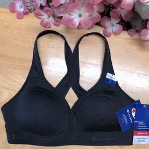 Champions Woman’s black Sports Bra Size Large NWT